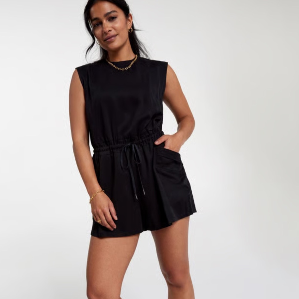 CALIA by Carrie Underwood Black Sleeveless Romper